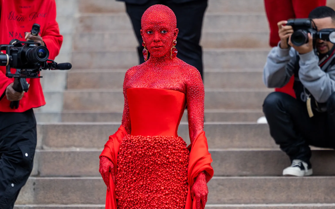 Fashion Week de Paris 2025 : pourquoi l’upcycling 3D cartonne ?