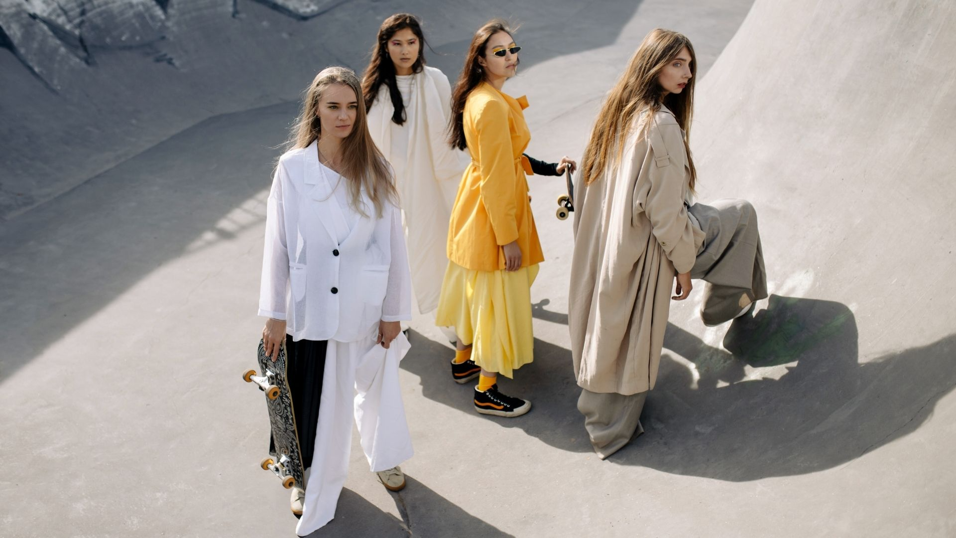 Élégance féminine moderne : confort, style intemporel, innovant et responsable