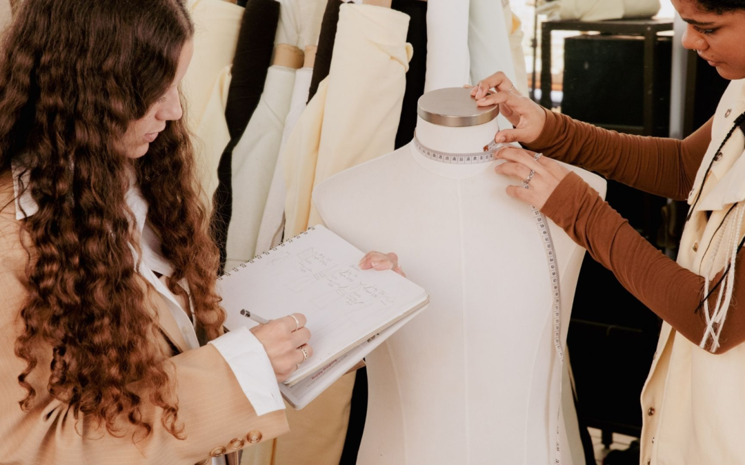 Mode femme : durabilité, héritage et avant-garde pour un vestiaire responsable