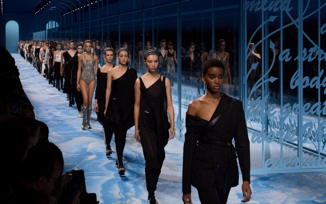 Paris Fashion Week : pourquoi Off-White fait sensation aujourd’hui ?