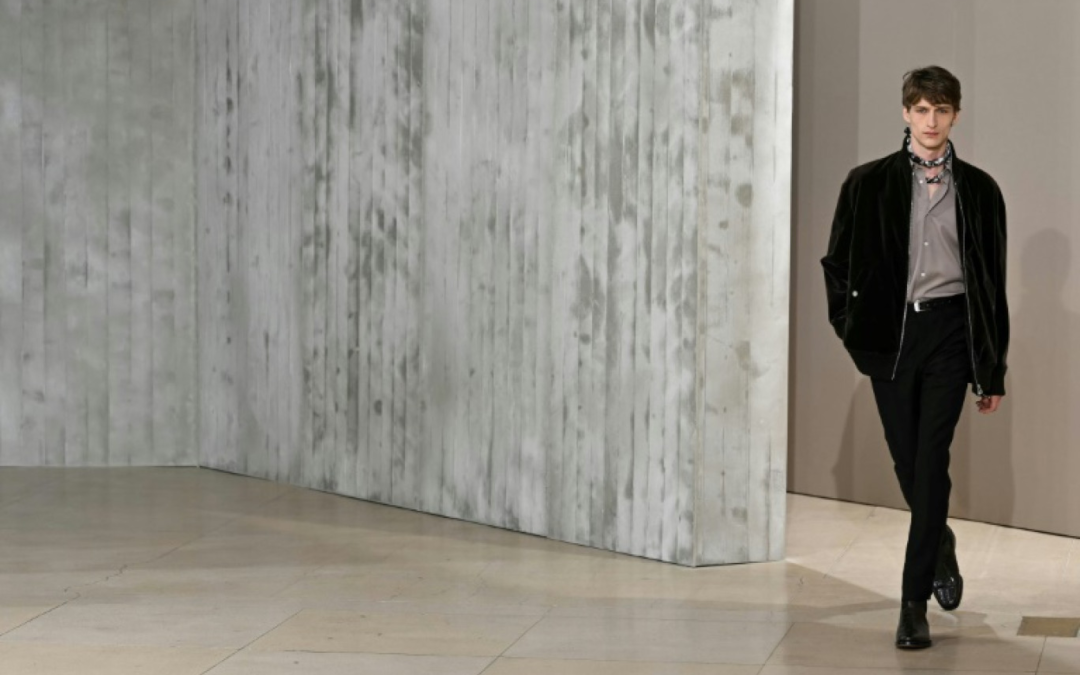 Écoresponsabilité et innovations redéfinissent la mode masculine durable en 2025